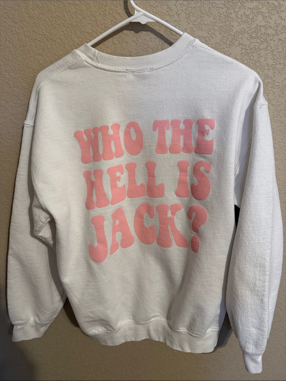 Jack’s Surf Shop Who The Hell Is Jack? White Graphic Sweatshirt M *FLAW